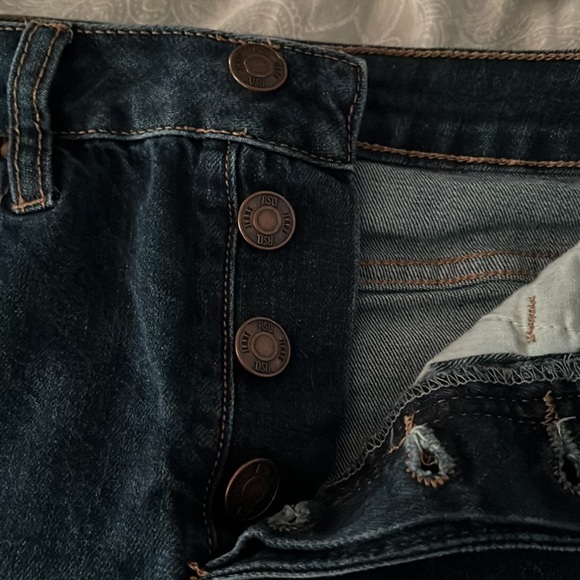 RSQ Vintage High Rise Frayed Hem Distressed Jean shorts size 5 - Picture 9 of 12